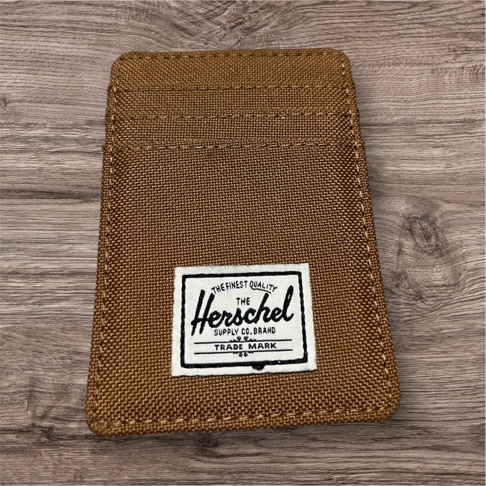 Raven RFID Card Holder Wallet - Men's